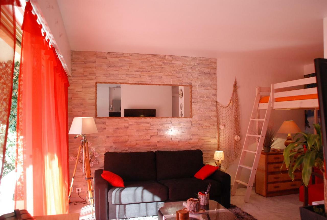 Studio - Juan Les Pins - Proximite Plages Антиб Экстерьер фото